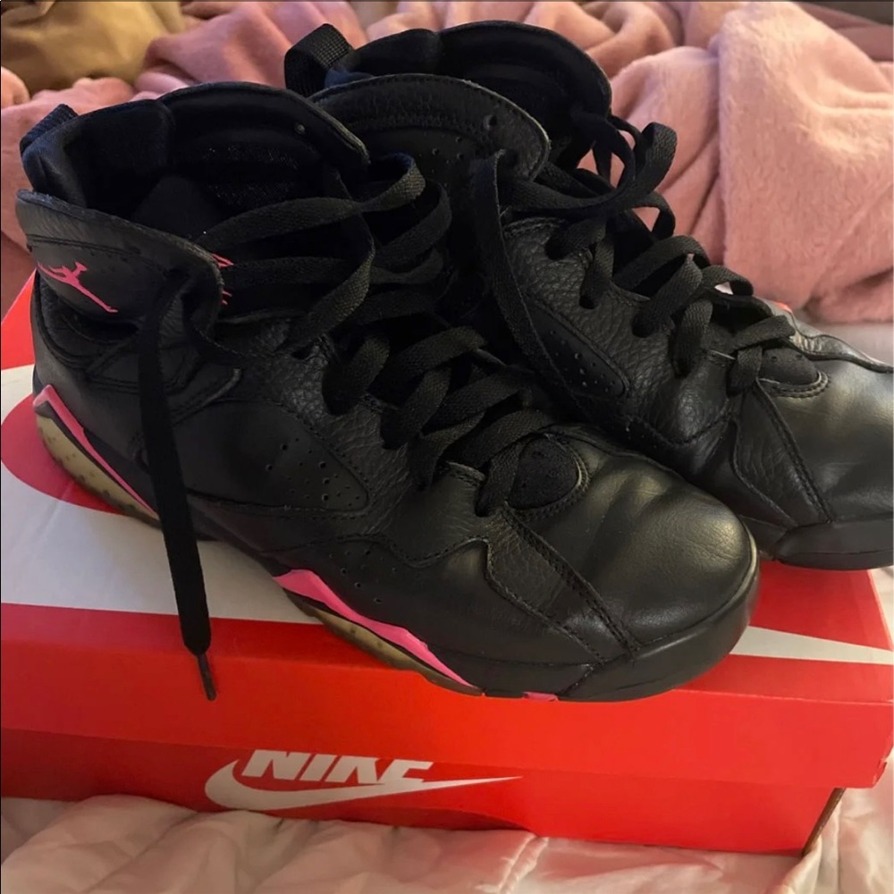 Black Jordans